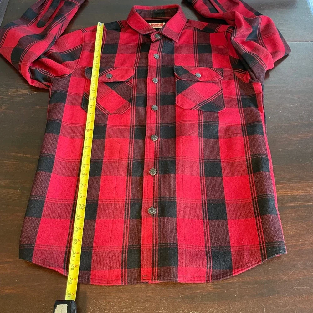 Wrangler Mens Red Black Buffalo Plaid Fleece Shirt Jacket Shacket HLP1ACR Size M